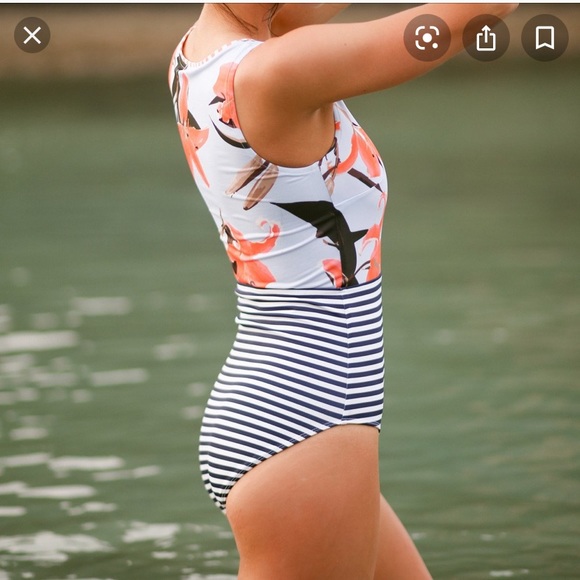 Albion Fit Bombshell One Piece - Picture 4 of 8